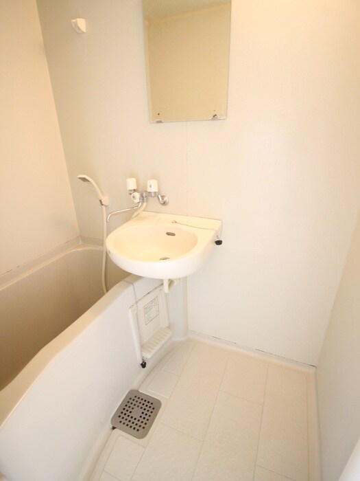 物件内観写真11　(バス／シャワールーム等)