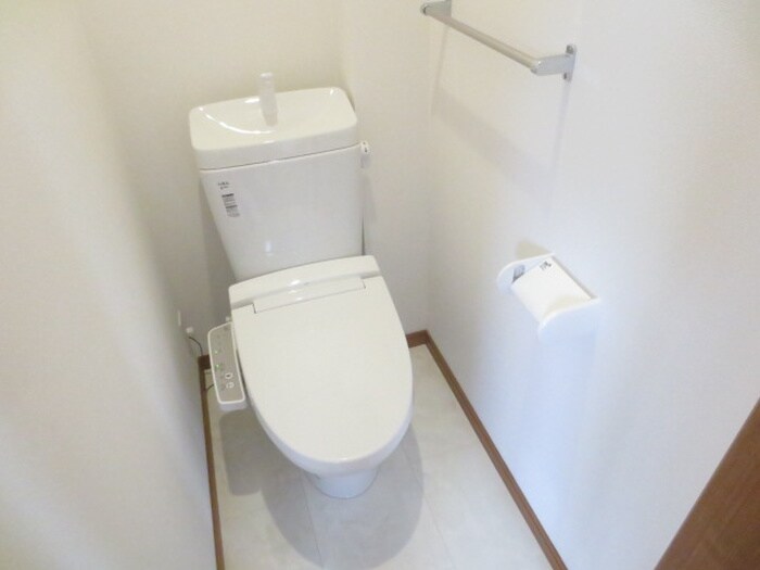 物件内観写真10　(トイレ)