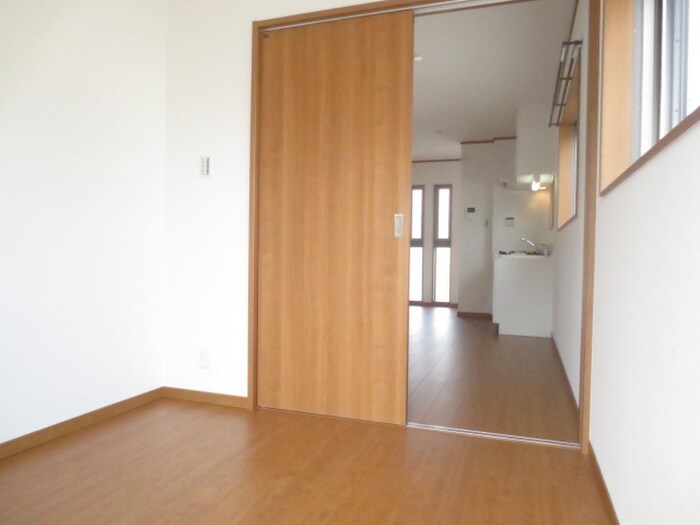 物件内観写真12　(居室)