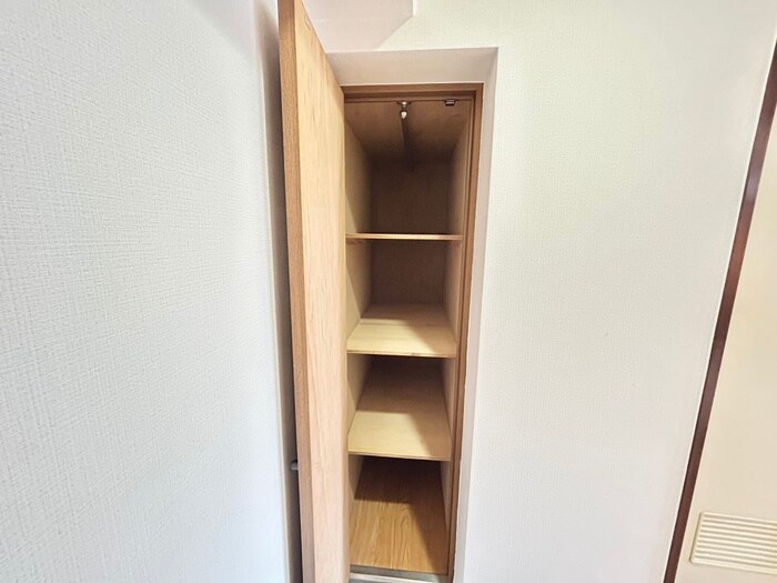物件内観写真15　(靴箱)
