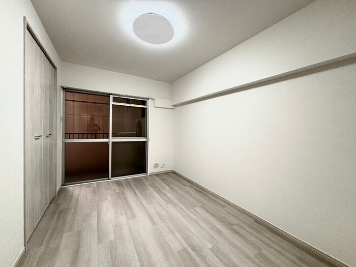 物件内観写真18　(居室)