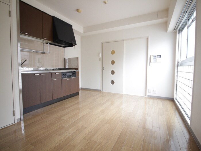 物件内観写真9　(居室)