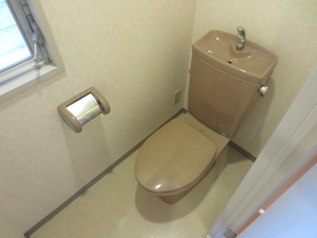 物件内観写真13　(トイレ)