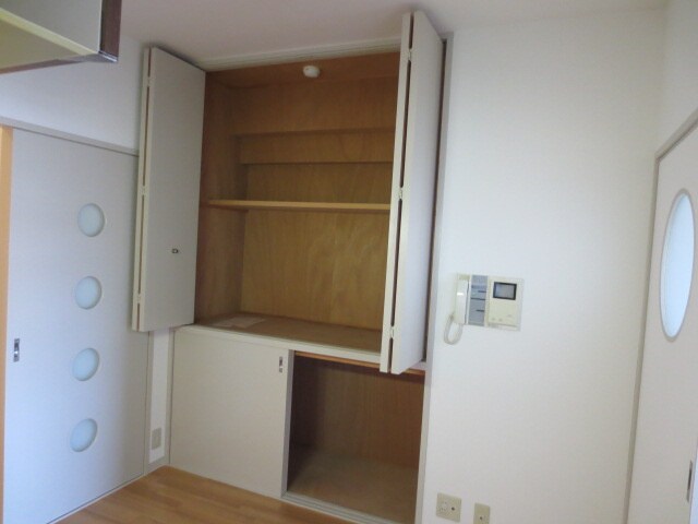 物件内観写真14　(収納)