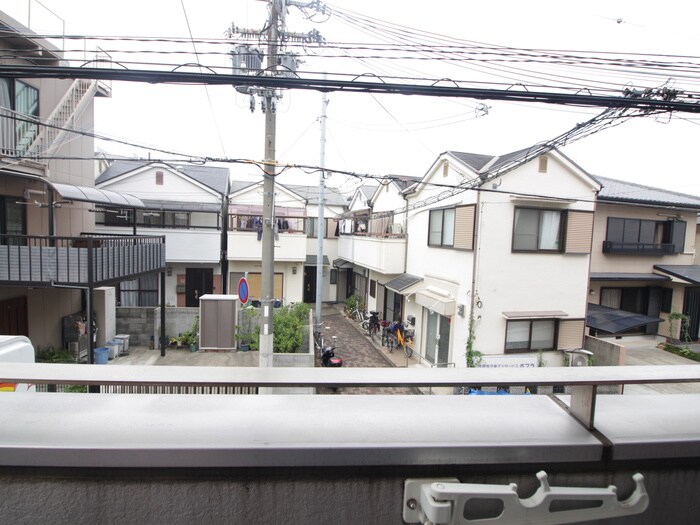 物件内観写真22　(室内からの展望)