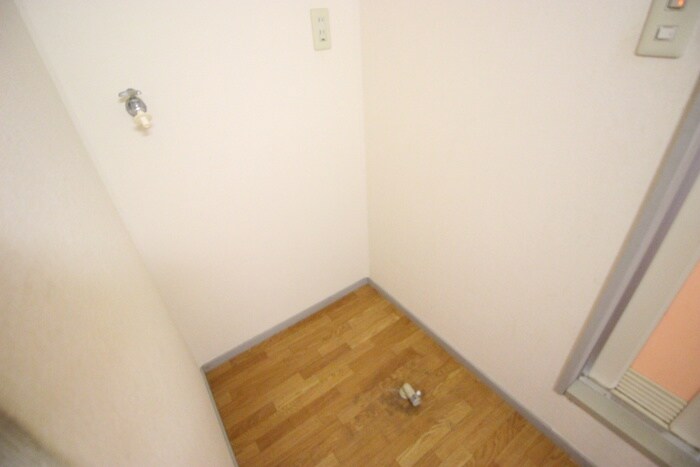 サングレ－ス北別府の洗濯機置場