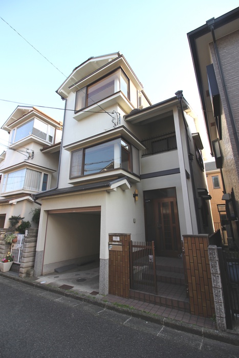 島泉６丁目戸建