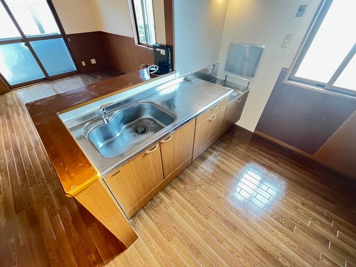 物件内観写真8　(キッチン)