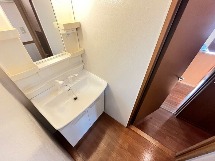 物件内観写真12　(洗面)