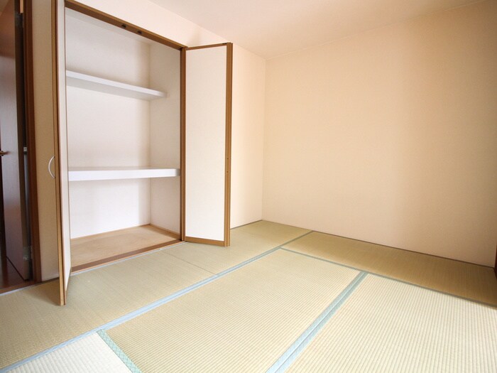 物件内観写真14　(居室)