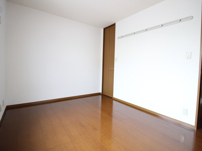 物件内観写真15　(居室)