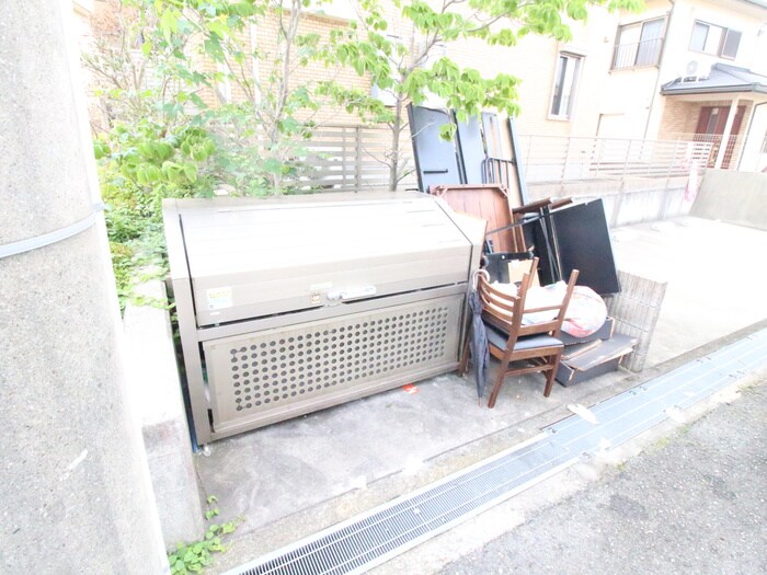 物件外観写真6　(建物設備)