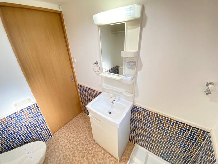 物件内観写真10　(洗面)
