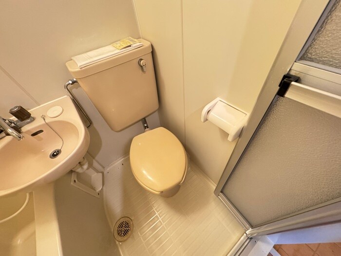 物件内観写真12　(トイレ)