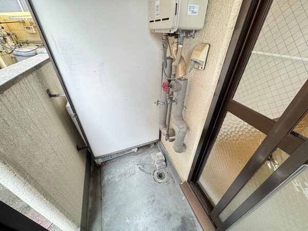 洗濯機置場