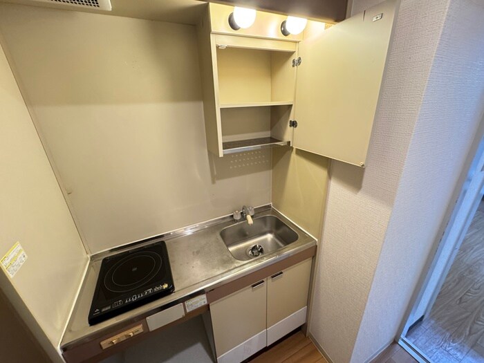 物件内観写真18　(収納)