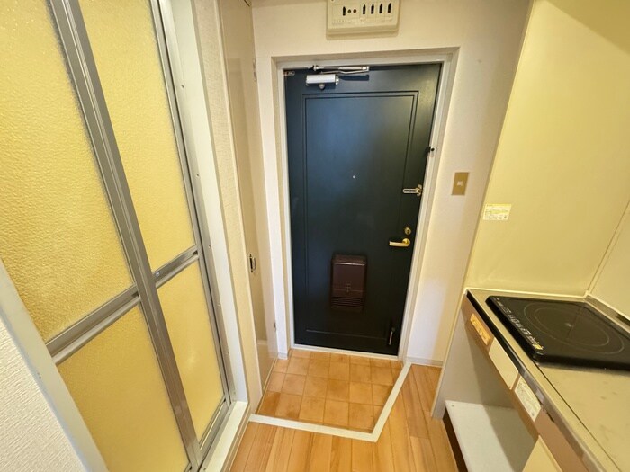 物件内観写真22　(玄関)