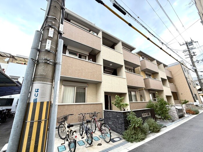 物件外観写真6　(外観写真)