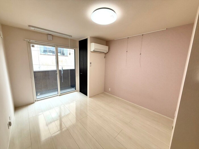 物件内観写真13　(居室)