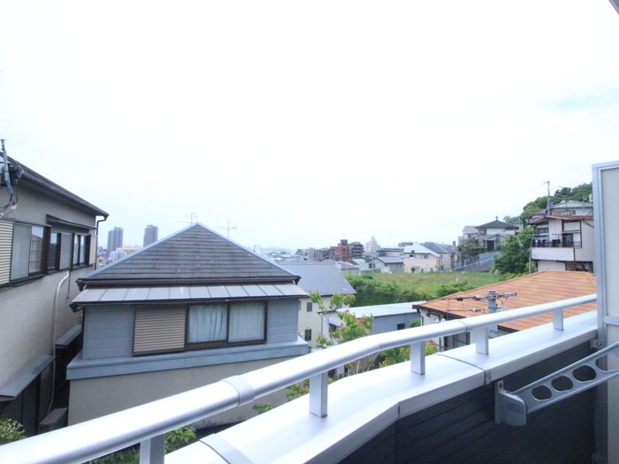 物件内観写真17　(室内からの展望)