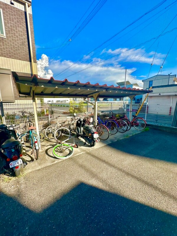 駐輪場