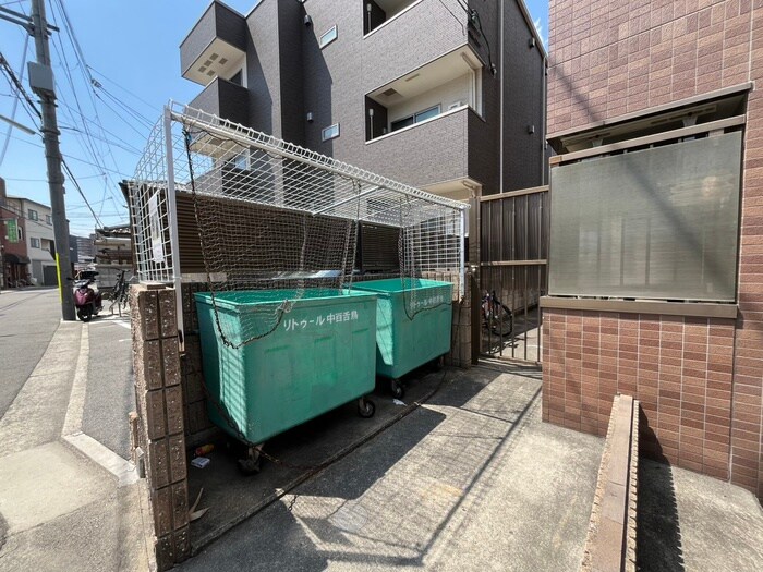 物件外観写真4　(建物設備)