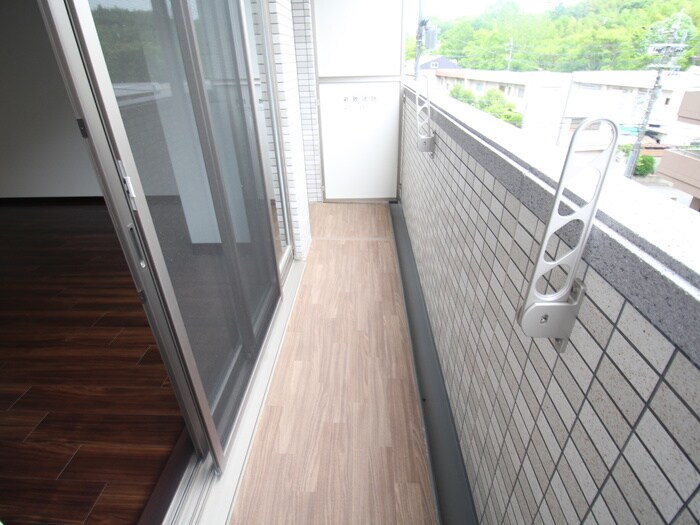 物件内観写真16　(ベランダ・バルコニー)