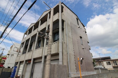 ＰＡＲＡＤＯＲ　ＰＯＰＯ外観写真