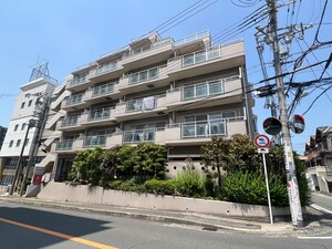 メゾンいわい外観写真