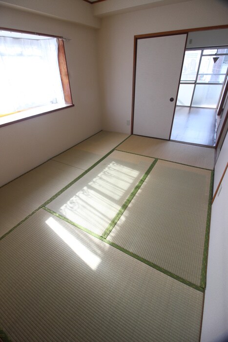 物件内観写真19　(居室)