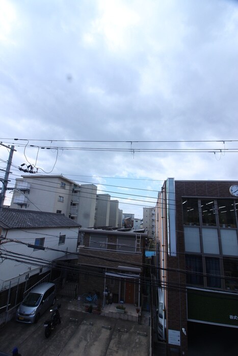 物件内観写真21　(室内からの展望)