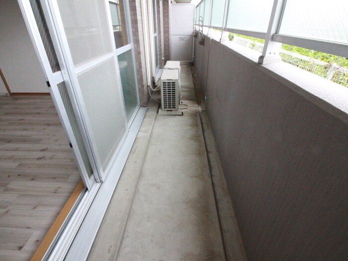 物件内観写真15　(ベランダ・バルコニー)