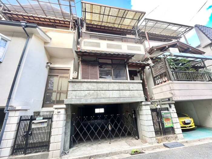 物件外観写真5　(外観写真)