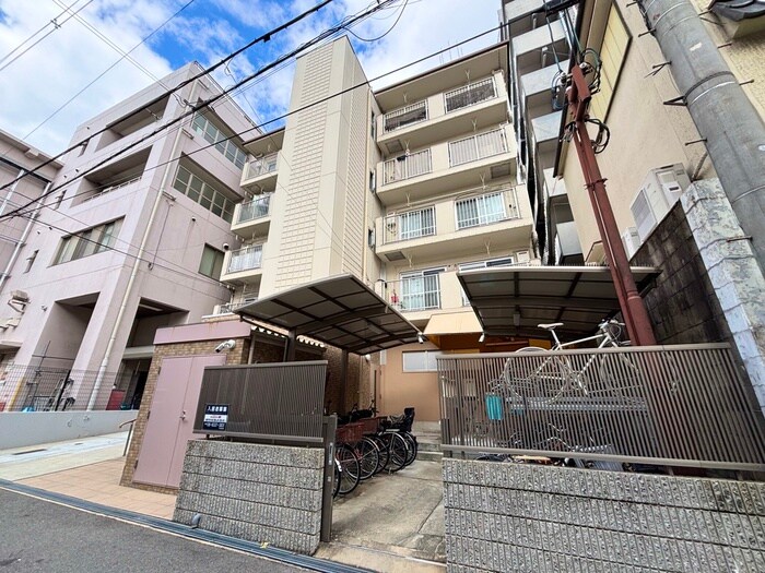 物件外観写真6　(外観写真)