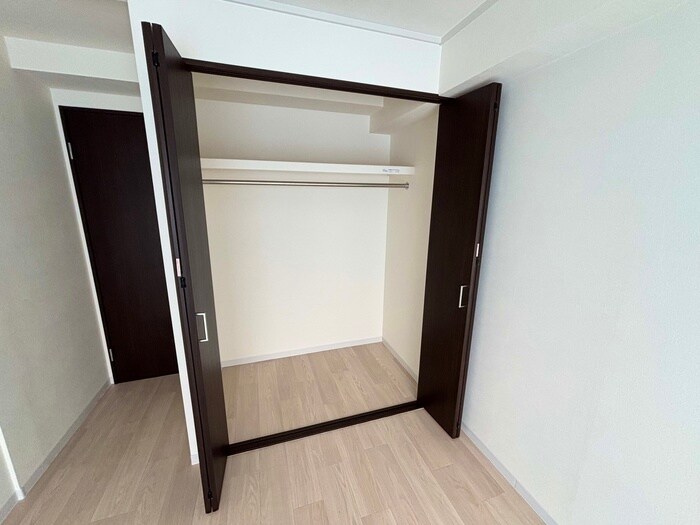 物件内観写真15　(収納)