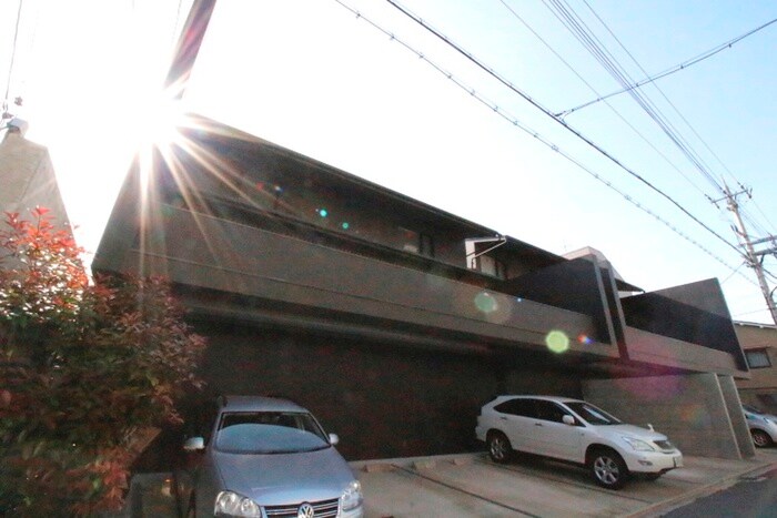 物件外観写真1　(外観写真)