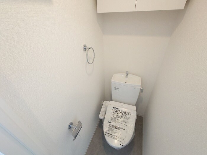 物件内観写真11　(トイレ)