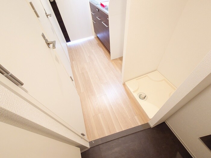 物件内観写真16　(廊下)