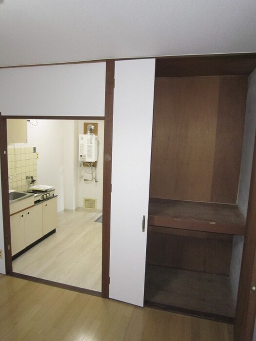 物件内観写真9　(収納)