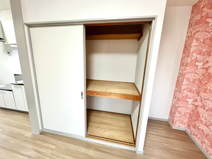 物件内観写真9　(収納)