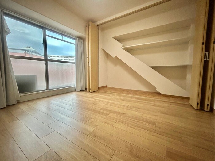 物件内観写真13　(収納)