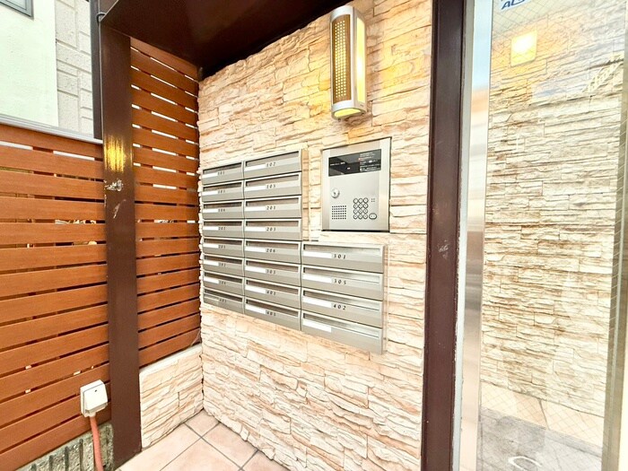 物件外観写真4　(建物設備)