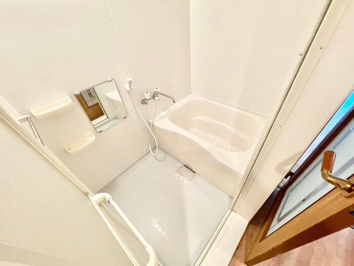 物件内観写真10　(バス／シャワールーム等)