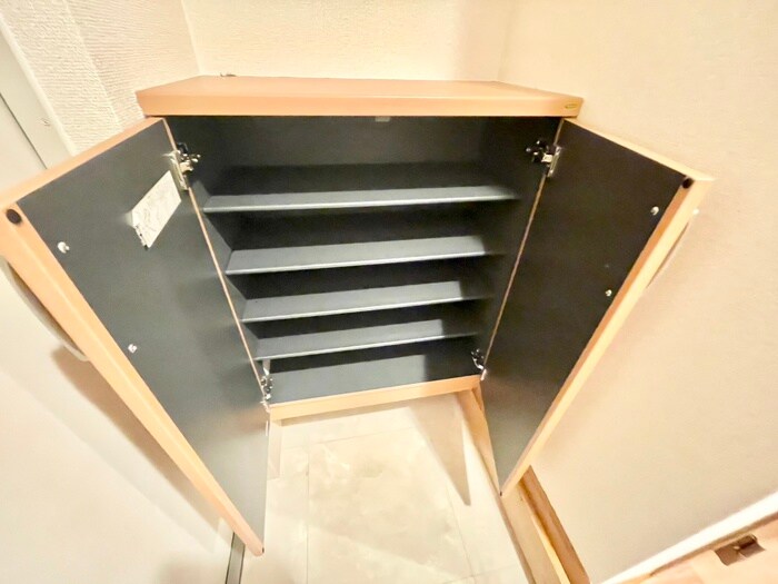 物件内観写真15　(靴箱)