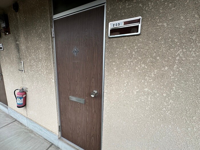 物件外観写真6　(建物設備)