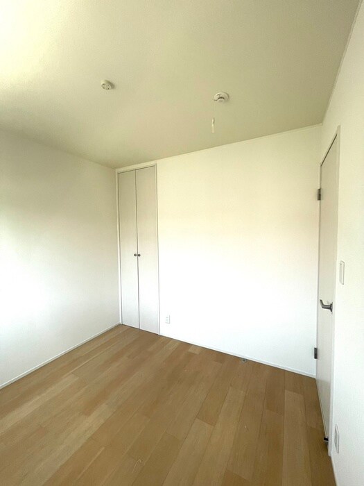 物件内観写真18　(居室)