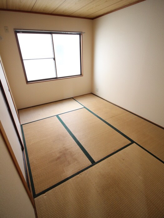 物件内観写真9　(居室)