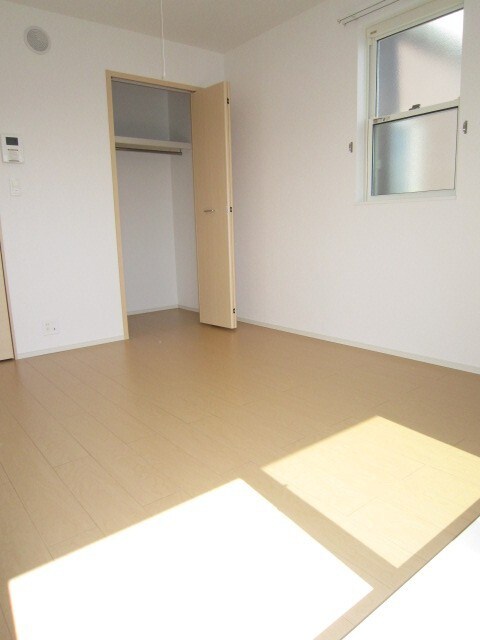 物件内観写真4　(居室)