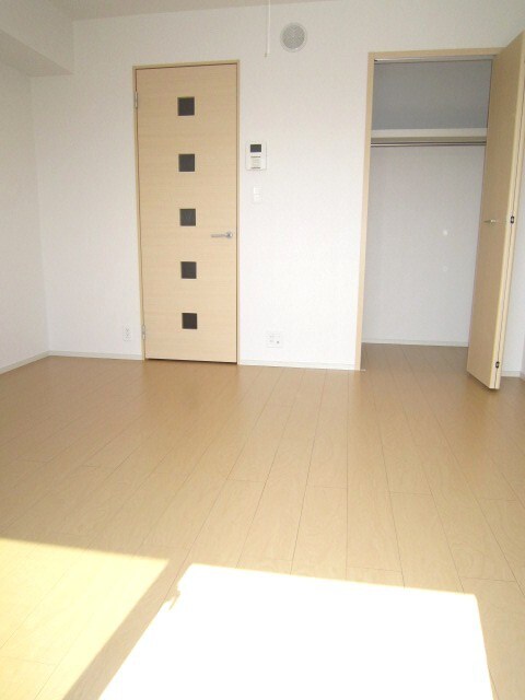 物件内観写真5　(居室)