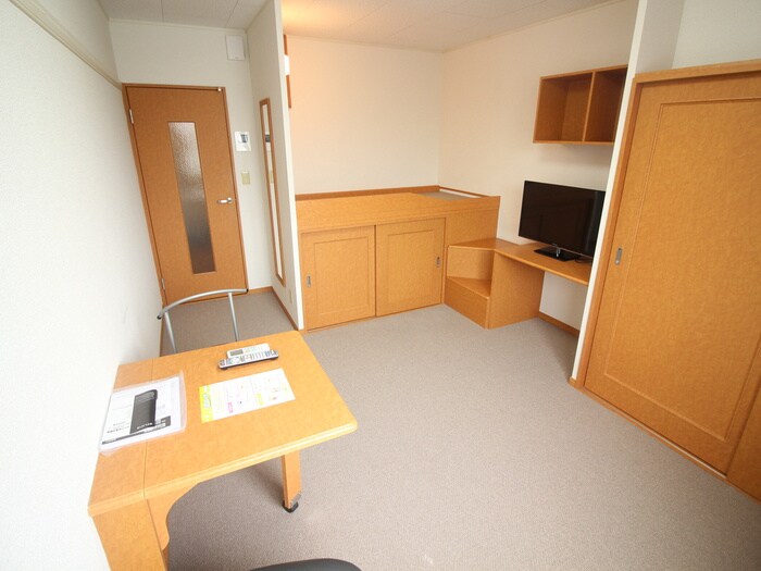 物件内観写真8　(居室)